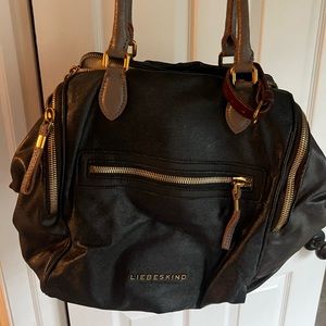Large multi pocket liebeskin bag